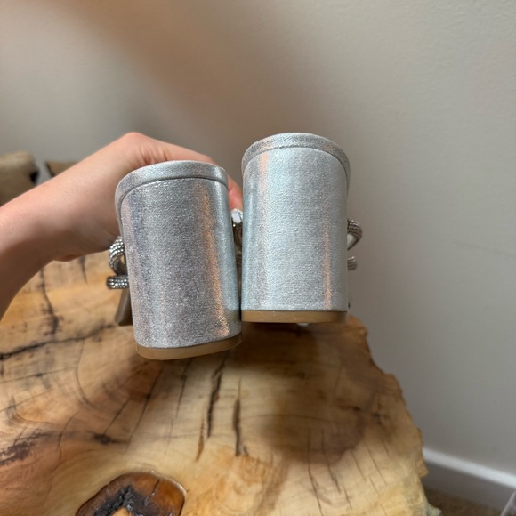 Jones New York Silver Sparkly Heels - Picture 6 of 8